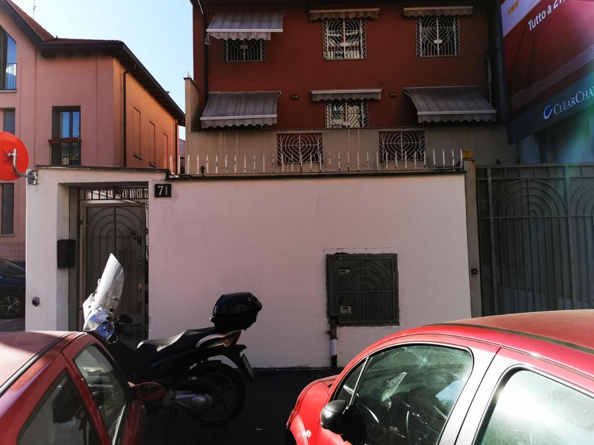 New Luxury Apartment, Milan City Center Eksteriør billede